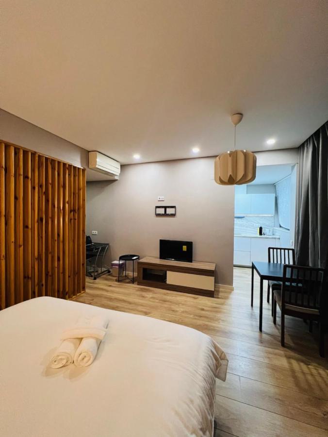 Apartamento Sociedade Farmaceutica Lisbon Bagian luar foto