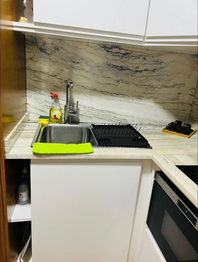 Apartamento Sociedade Farmaceutica Lisbon Bagian luar foto