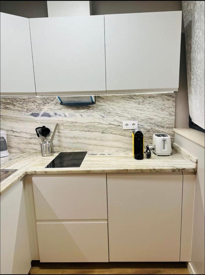 Apartamento Sociedade Farmaceutica Lisbon Bagian luar foto