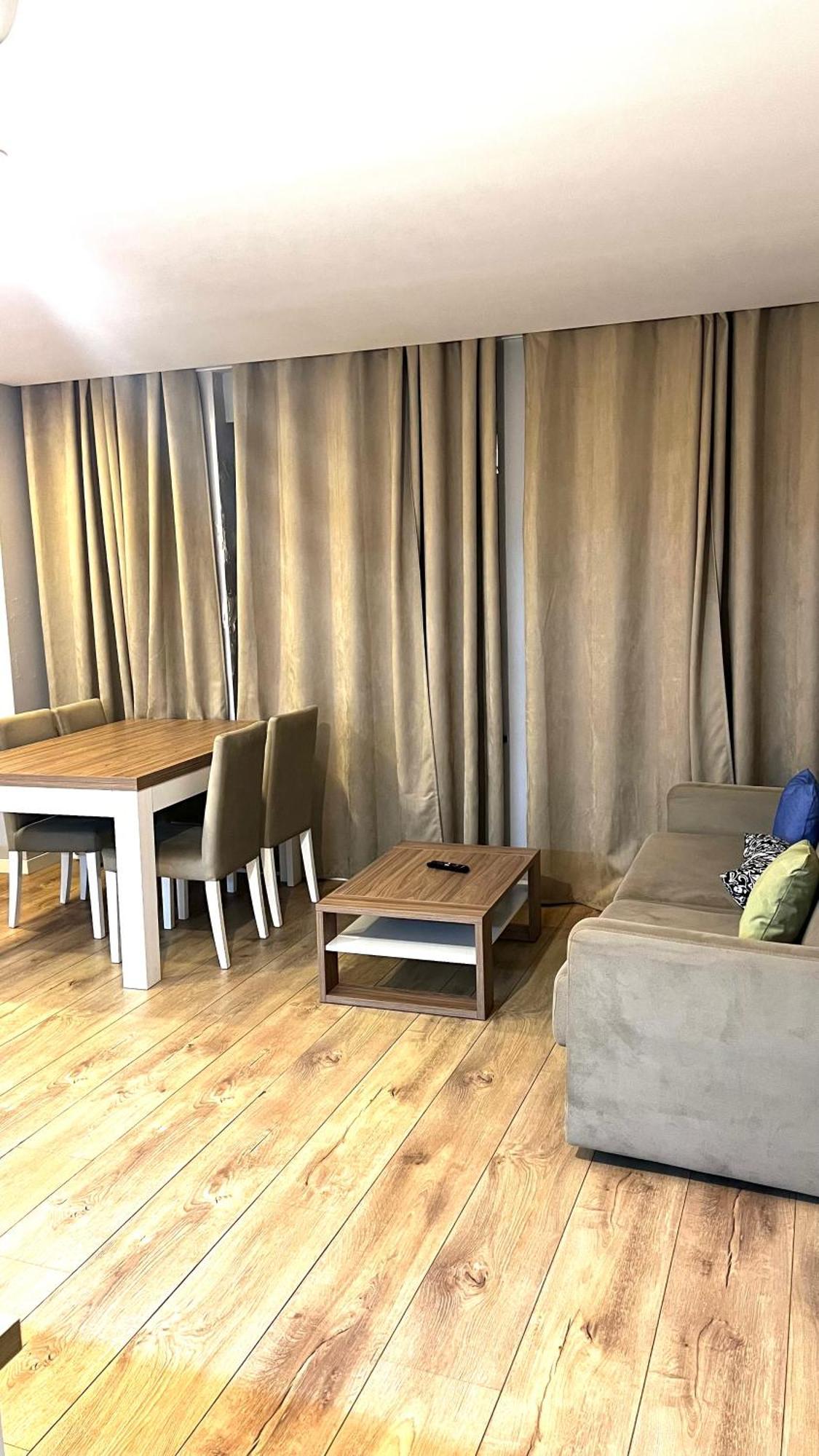 Apartamento Sociedade Farmaceutica Lisbon Bagian luar foto
