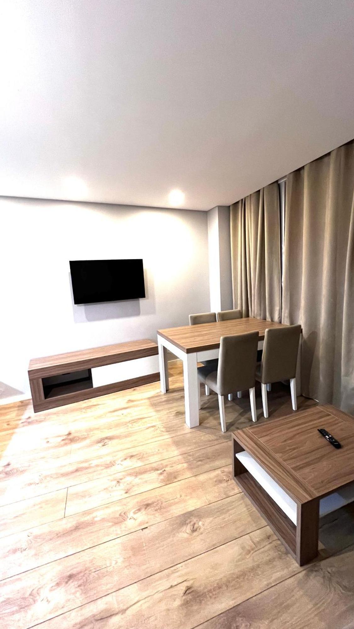 Apartamento Sociedade Farmaceutica Lisbon Bagian luar foto