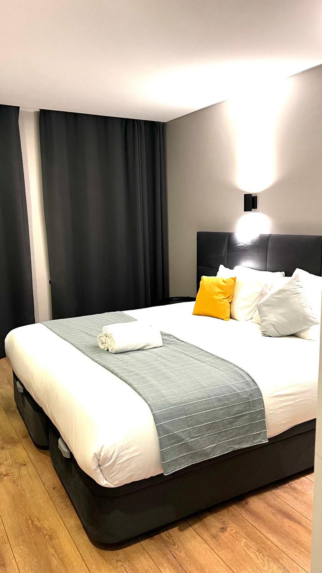 Apartamento Sociedade Farmaceutica Lisbon Bagian luar foto