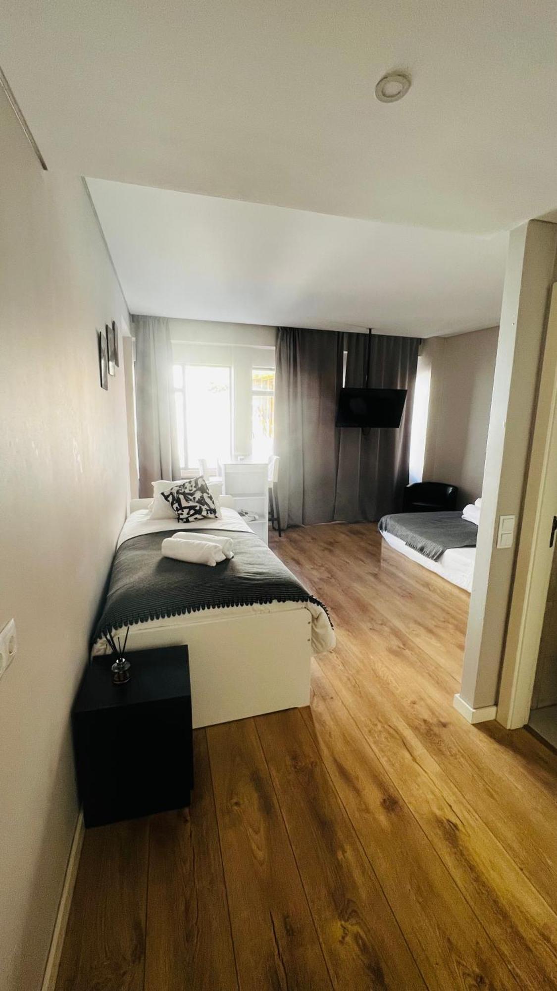 Apartamento Sociedade Farmaceutica Lisbon Bagian luar foto