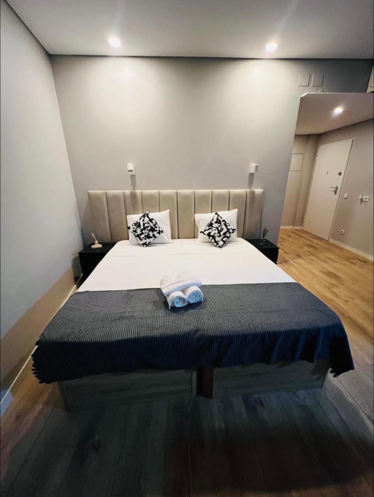 Apartamento Sociedade Farmaceutica Lisbon Bagian luar foto